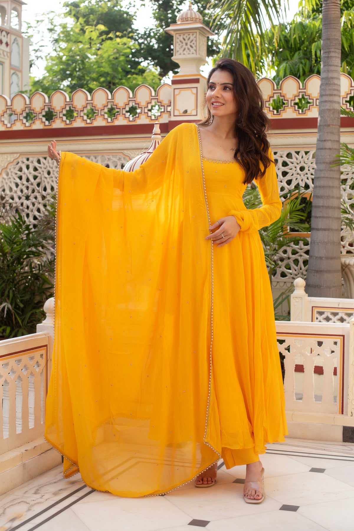 Sanvi Suit Set