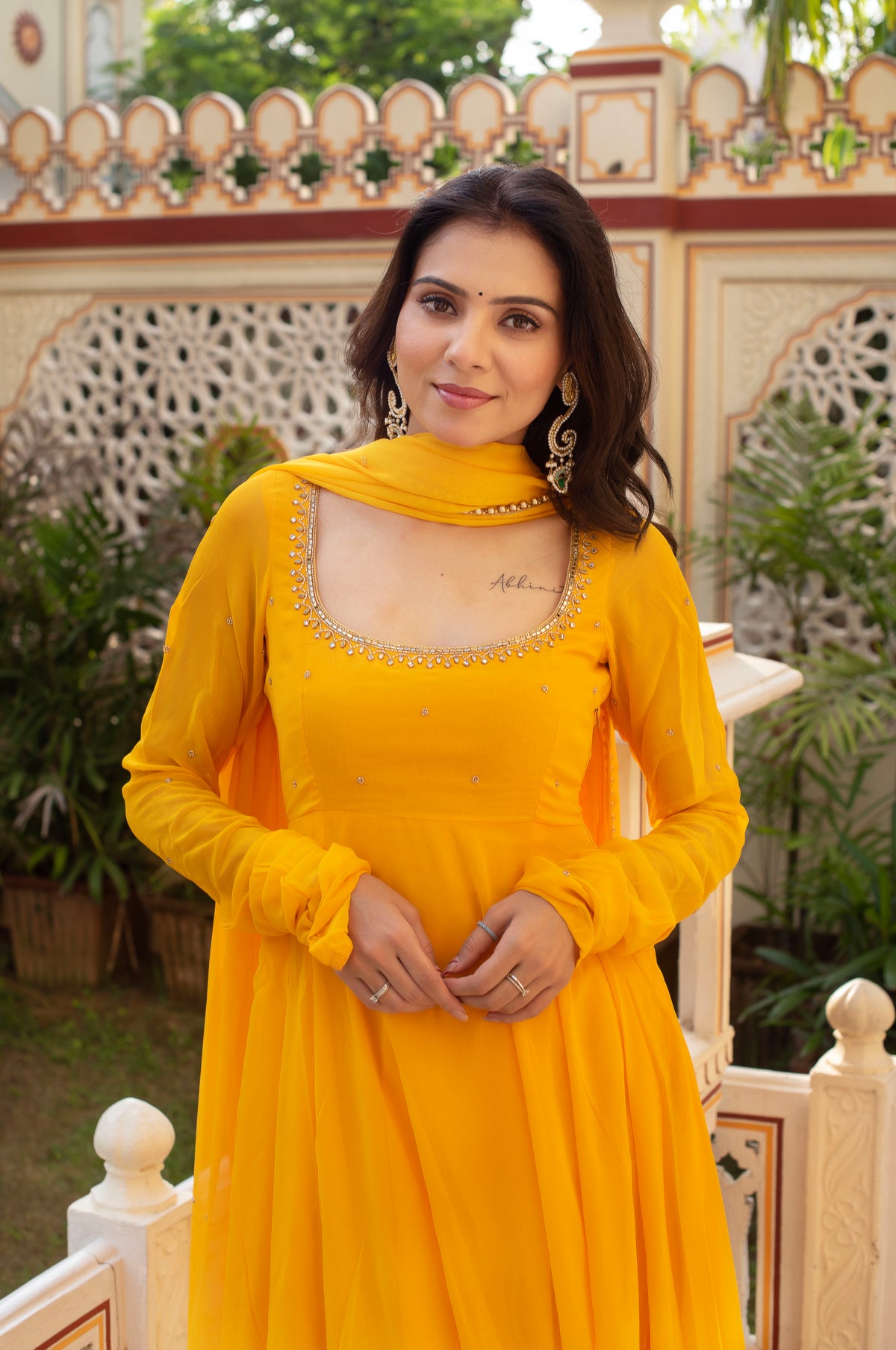 Sanvi Suit Set