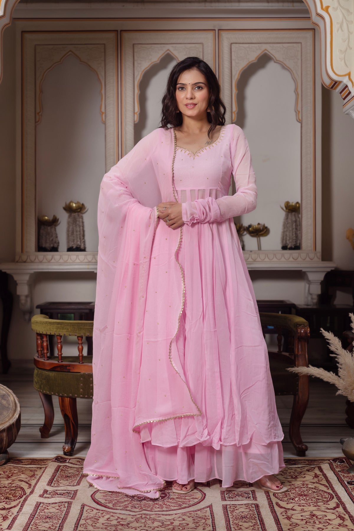 Katha Suit Set