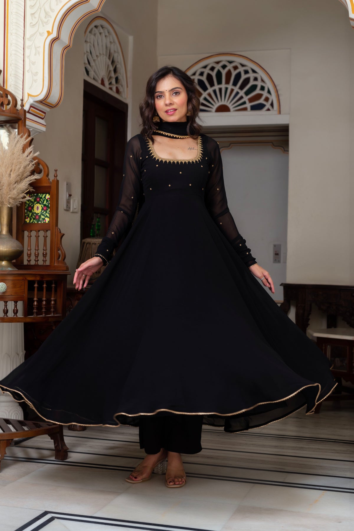 Malini Suit Set