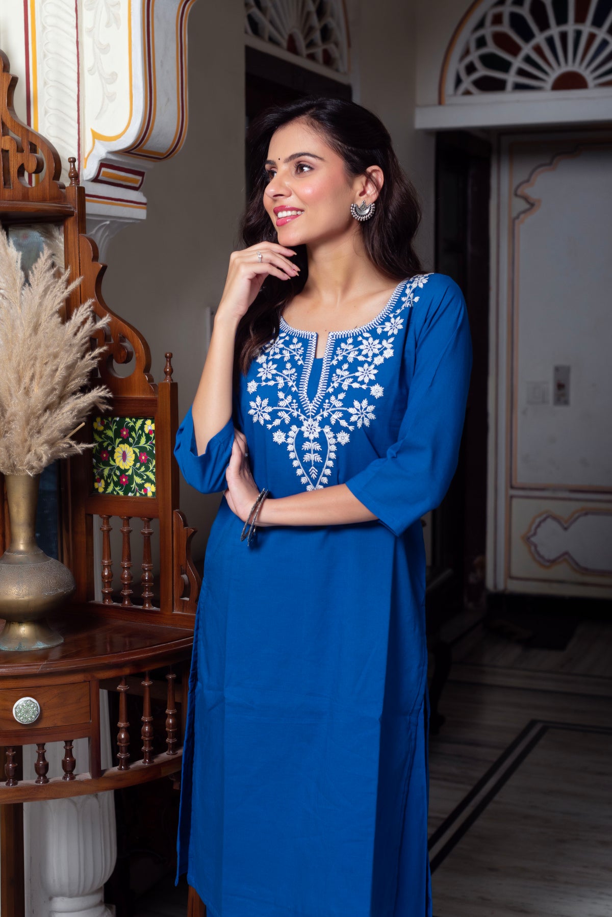 Aarna Straight Kurta Set