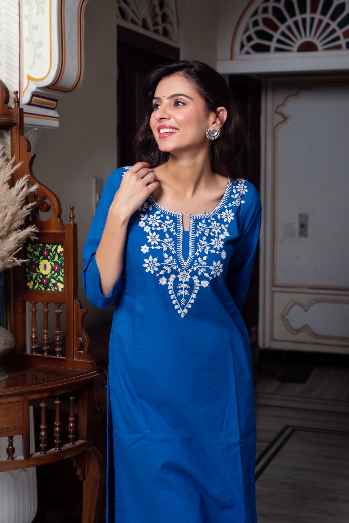 Aarna Straight Kurta Set