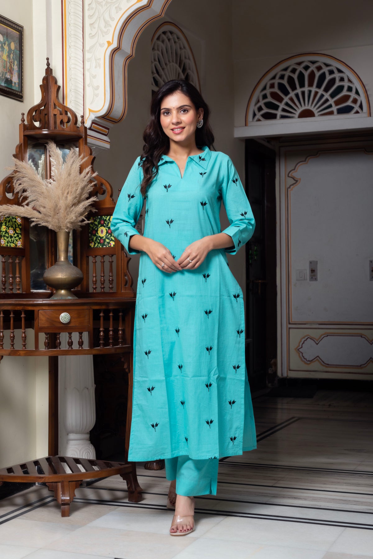 Ayra Straight Kurta Set