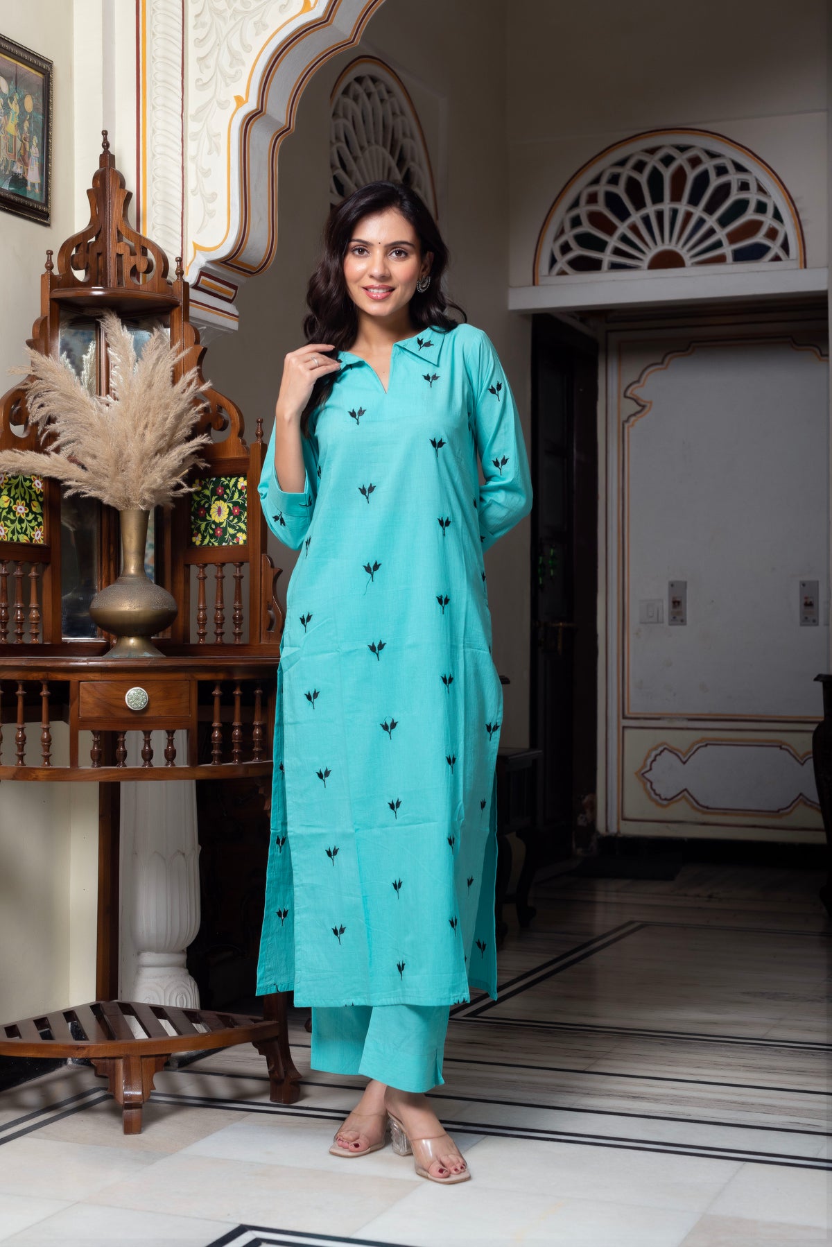 Ayra Straight Kurta Set