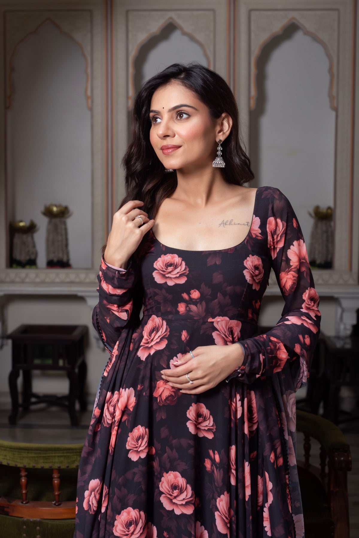 Chandika Suit Set