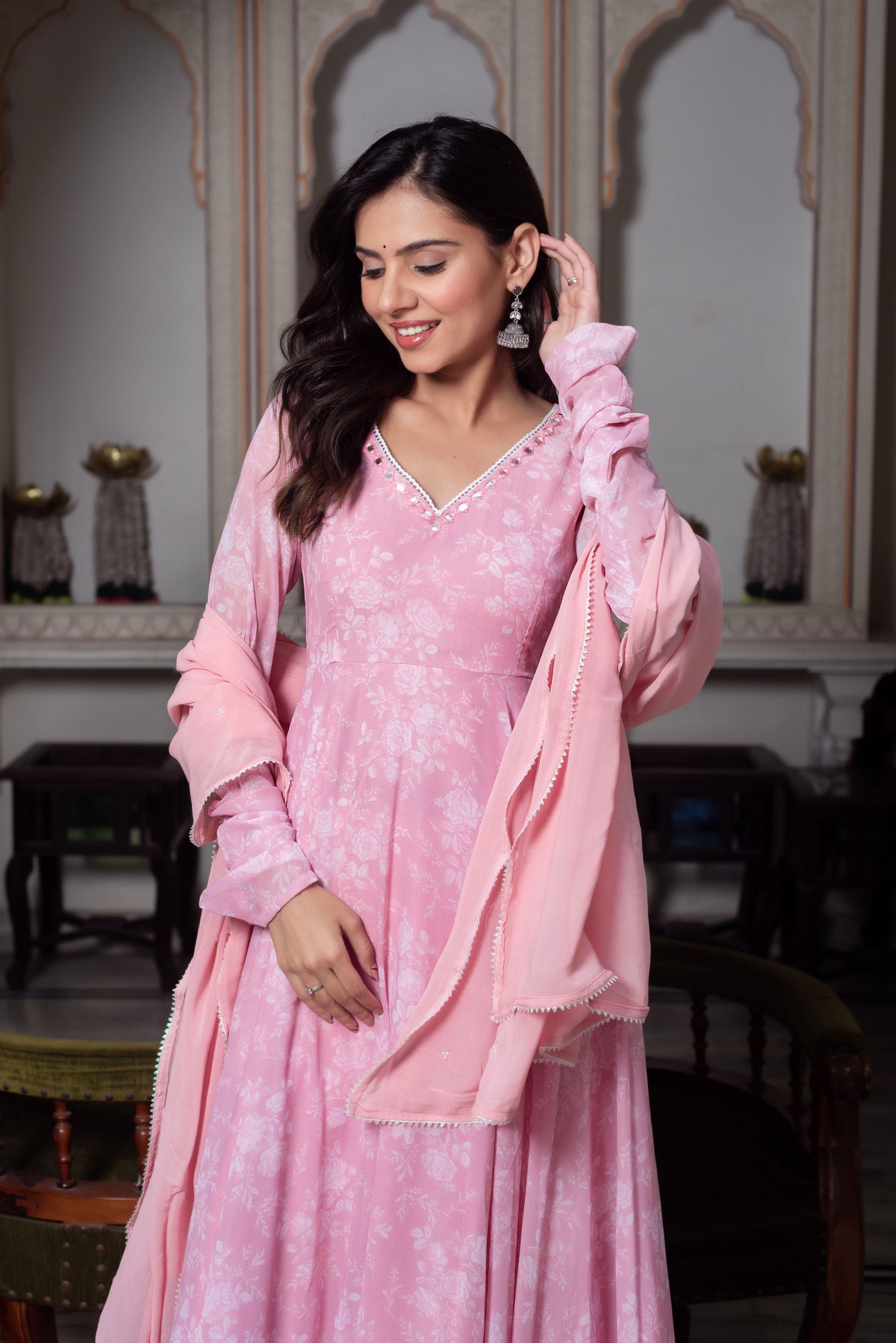 Mahnoor Suit Set