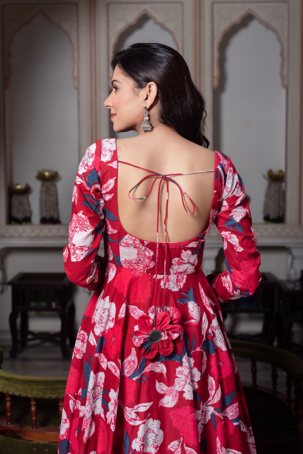 Eshwari Suit Set