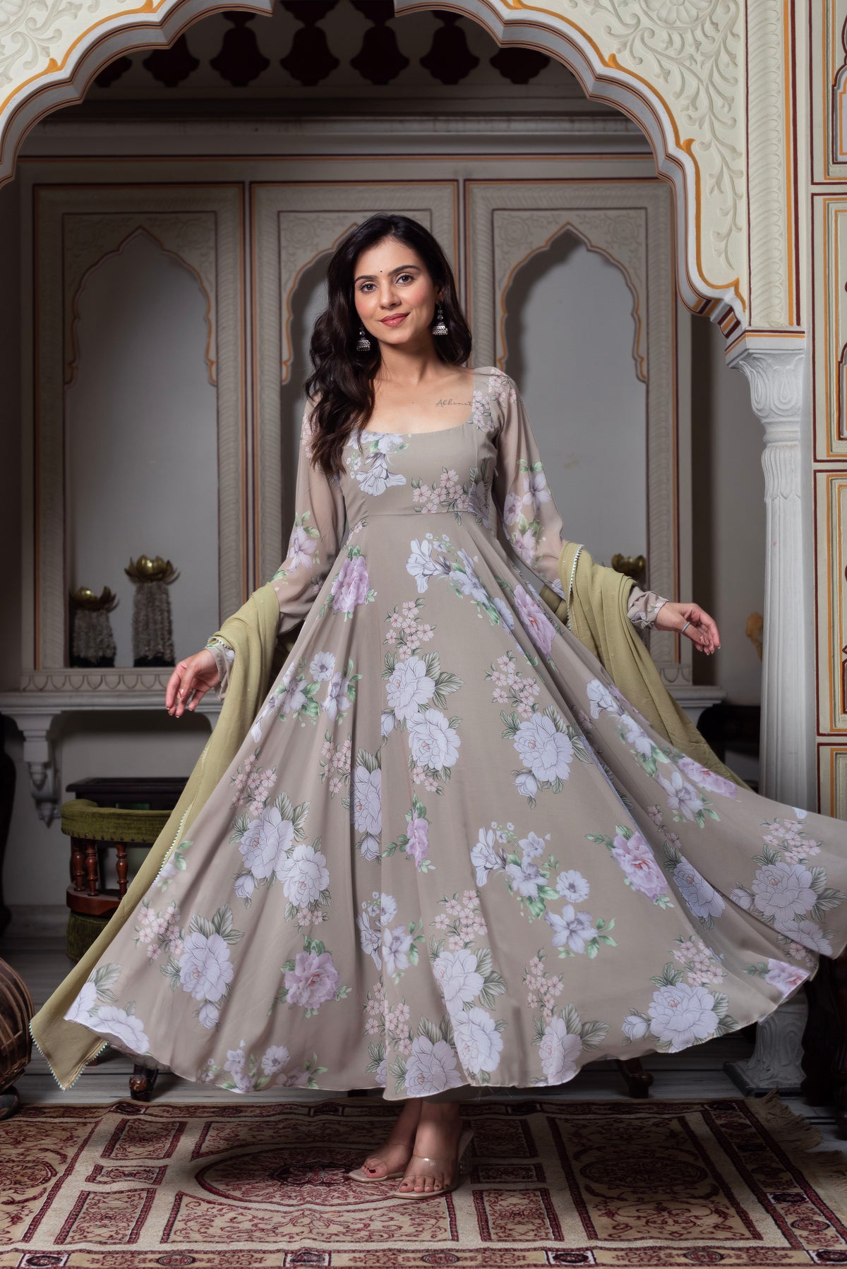 Gautami Suit Set