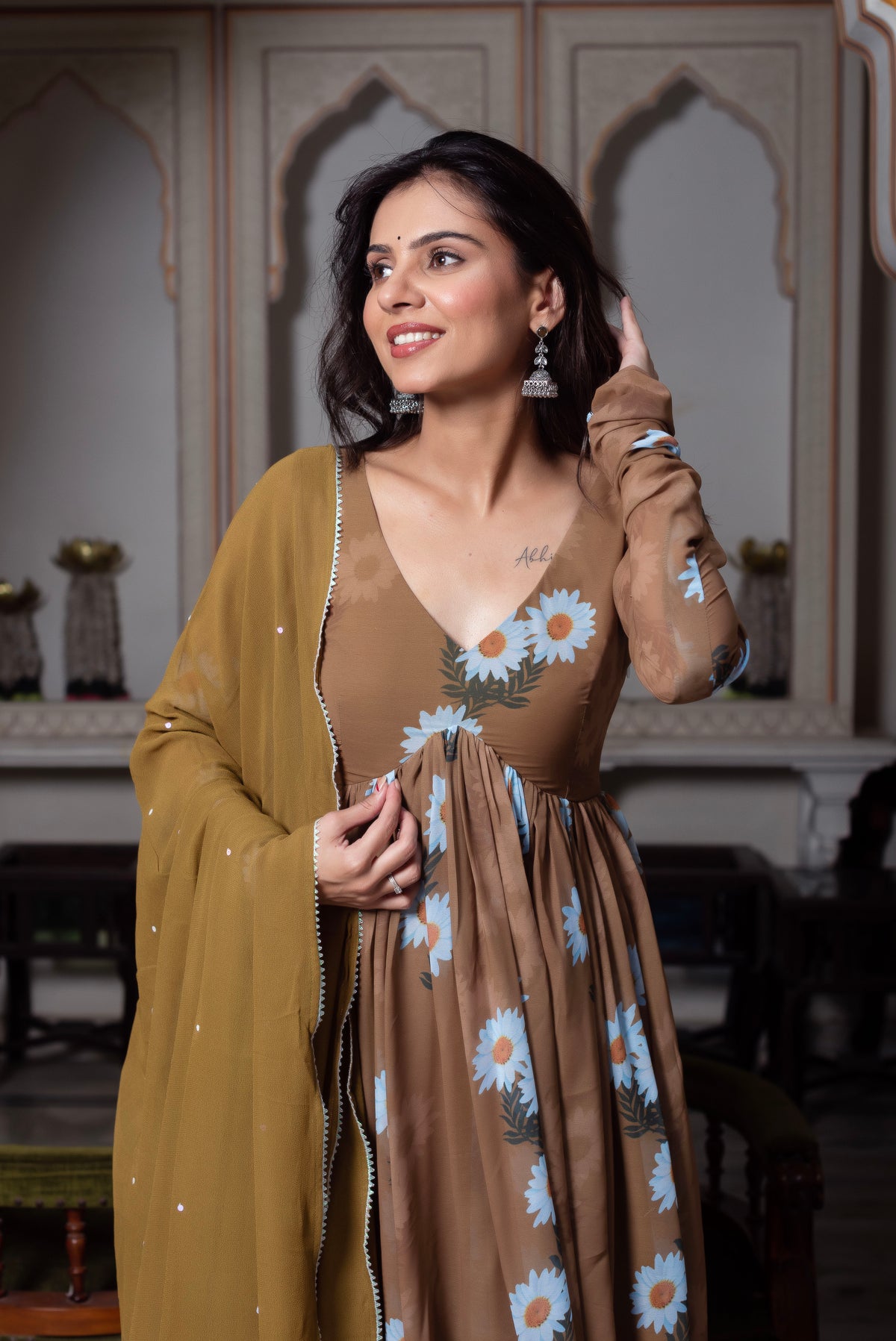 Shashi Suit Set