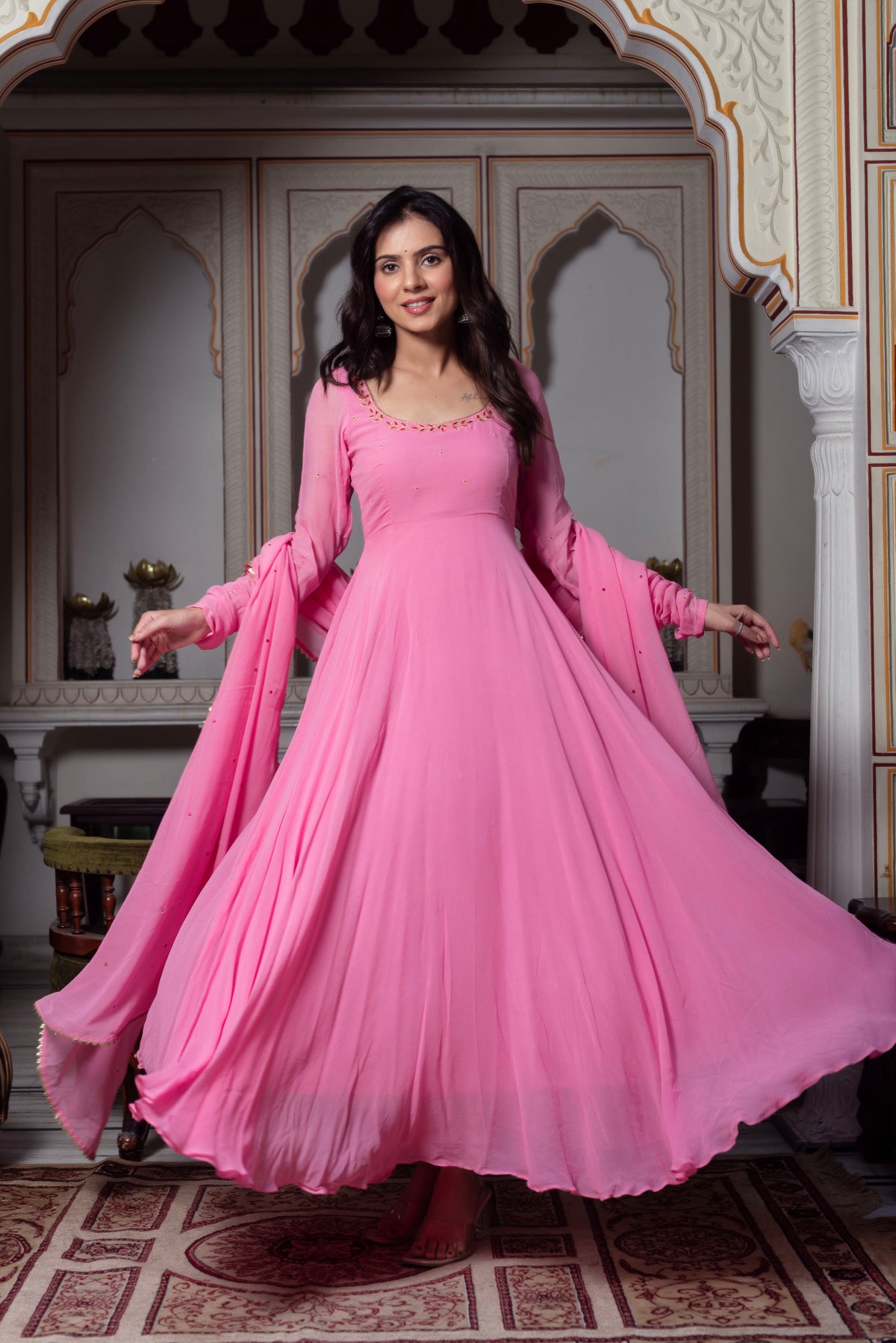Madhura Suit Set